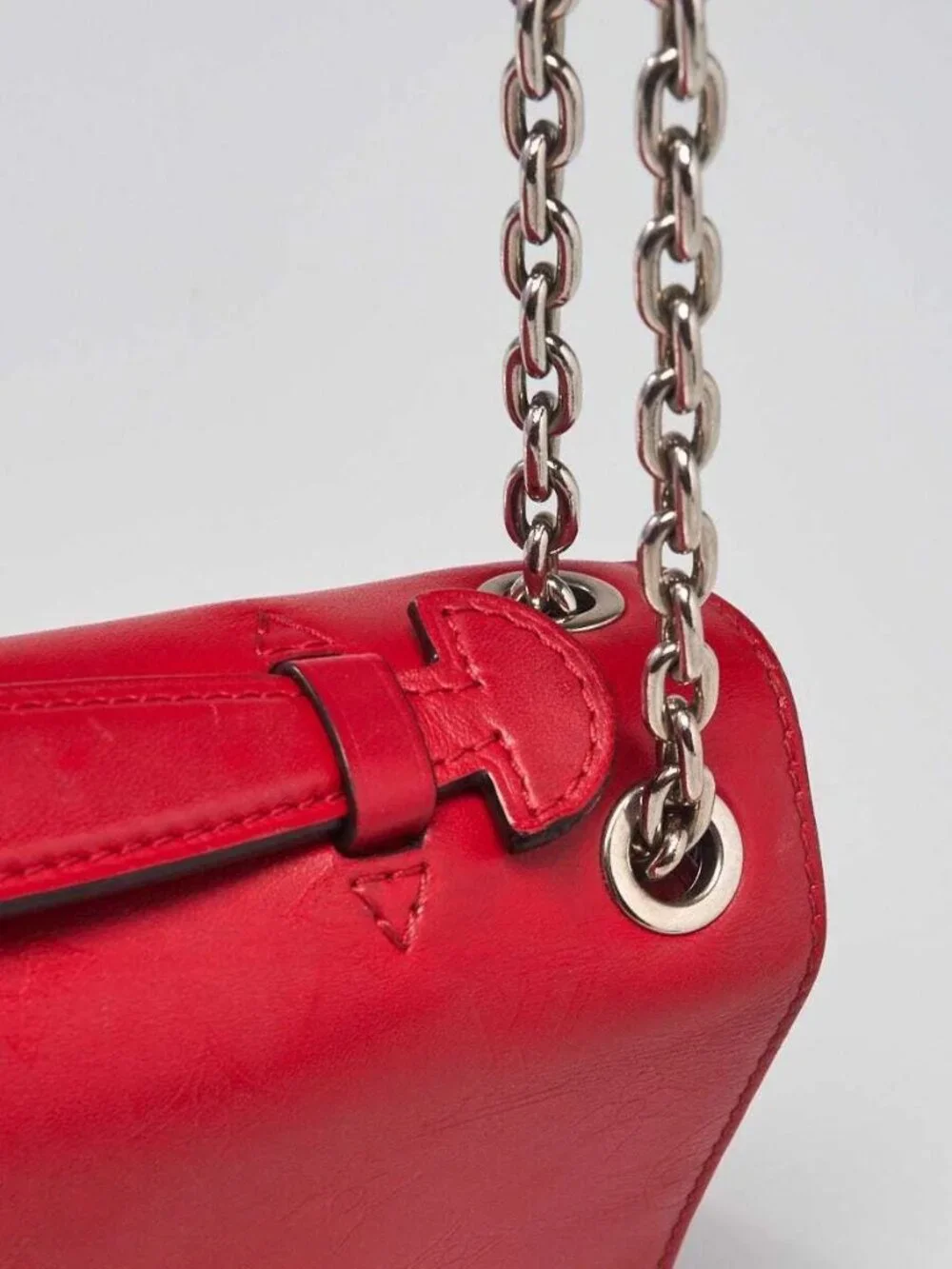 Louis Vuitton Rubis Monogram Leather Very Chain Bag